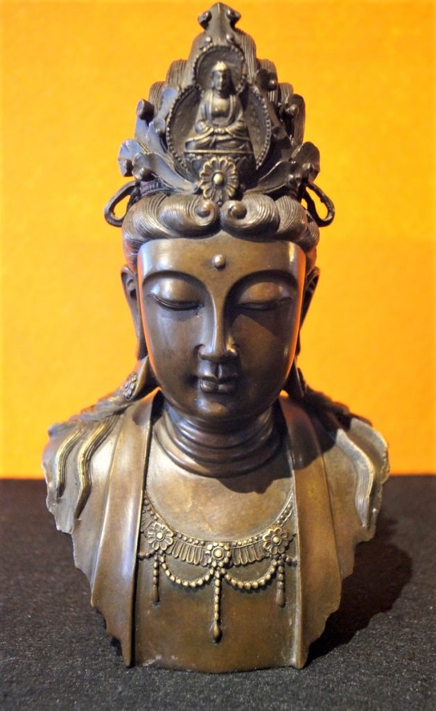 Busto Guan Yin