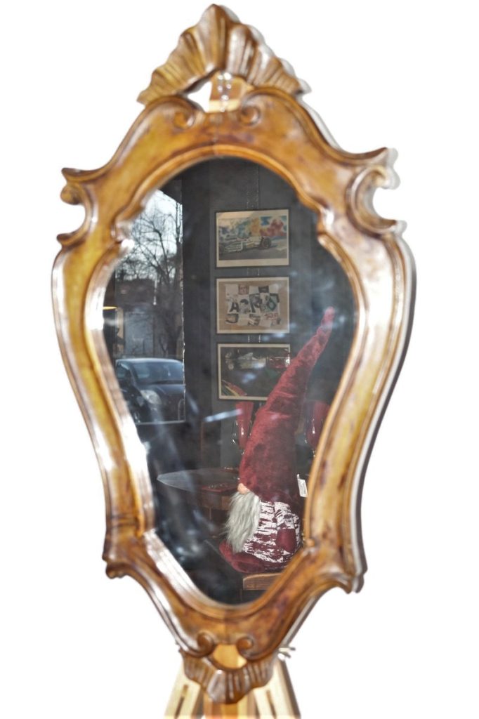 Specchio in stile Barocco